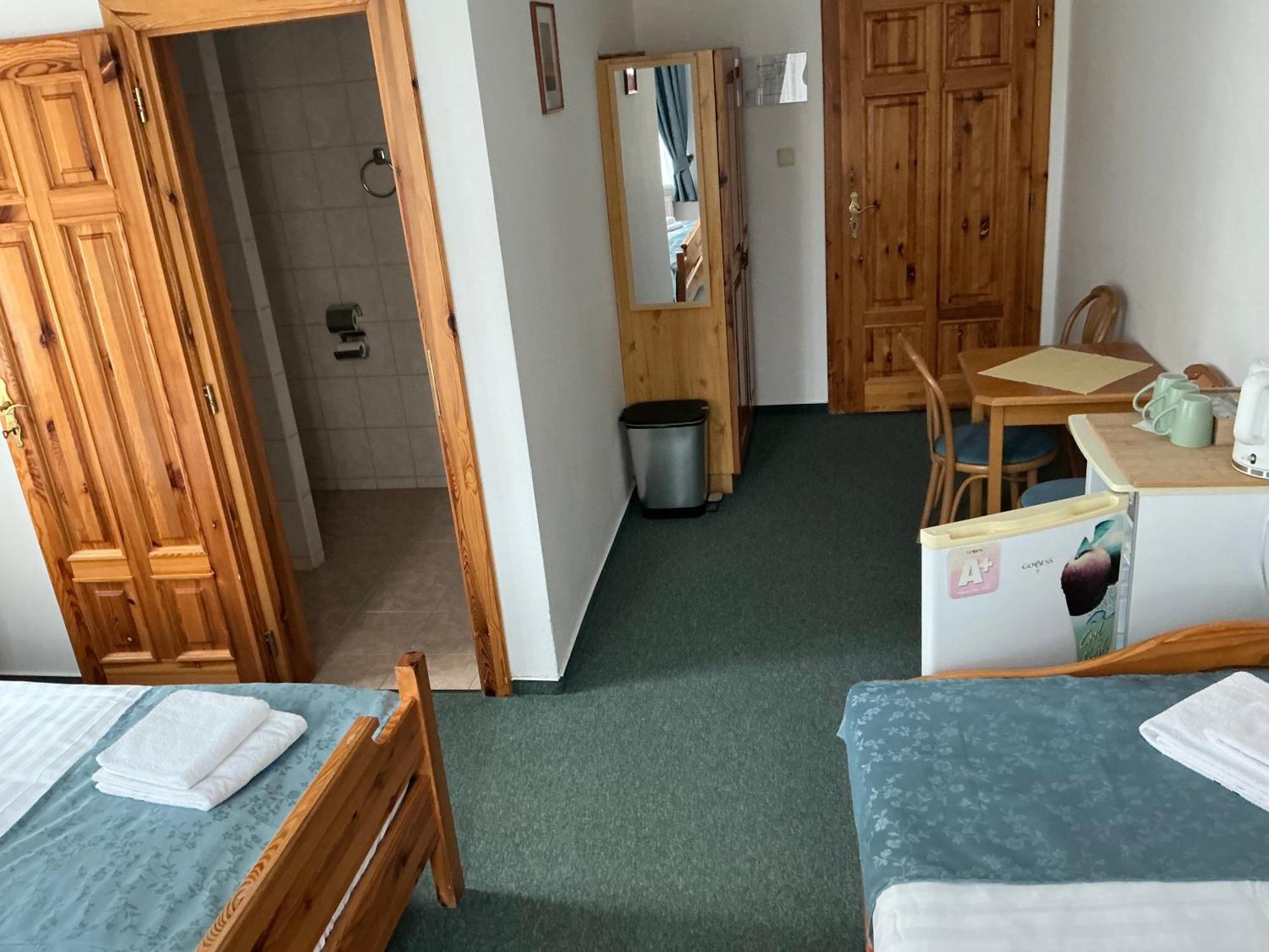 Františkovy Lázně Pension Abbazia מראה חיצוני תמונה